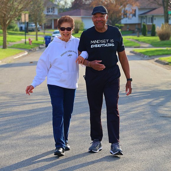 Mindset is Everything Tee - Picture 3 of 7